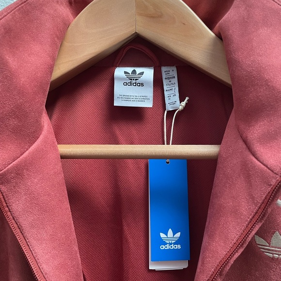 NWT Adidas Year of the Snake China Soft Red Track Jacket Unisex Size M - Picture 6 of 11